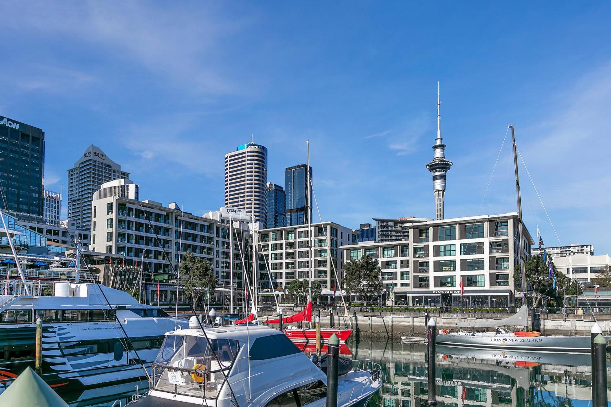 Luxurious & Spacious Living With Breathtaking Views Auckland Exterior foto