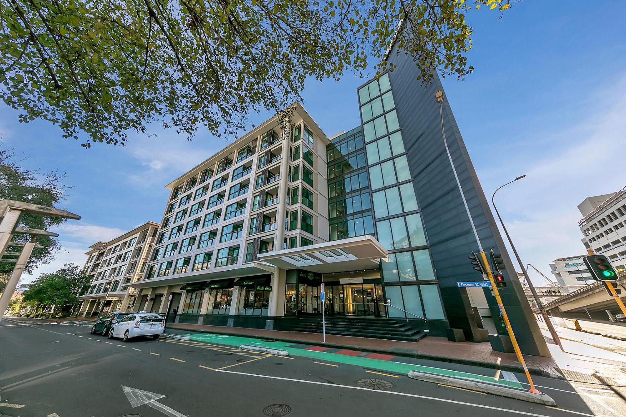Luxurious & Spacious Living With Breathtaking Views Auckland Exterior foto