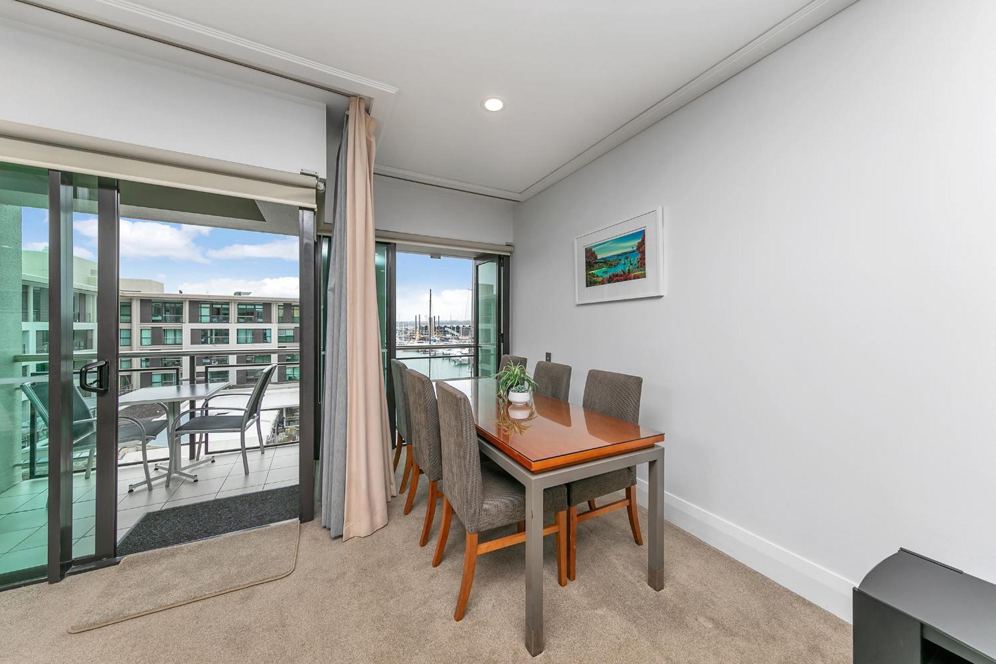 Luxurious & Spacious Living With Breathtaking Views Auckland Exterior foto