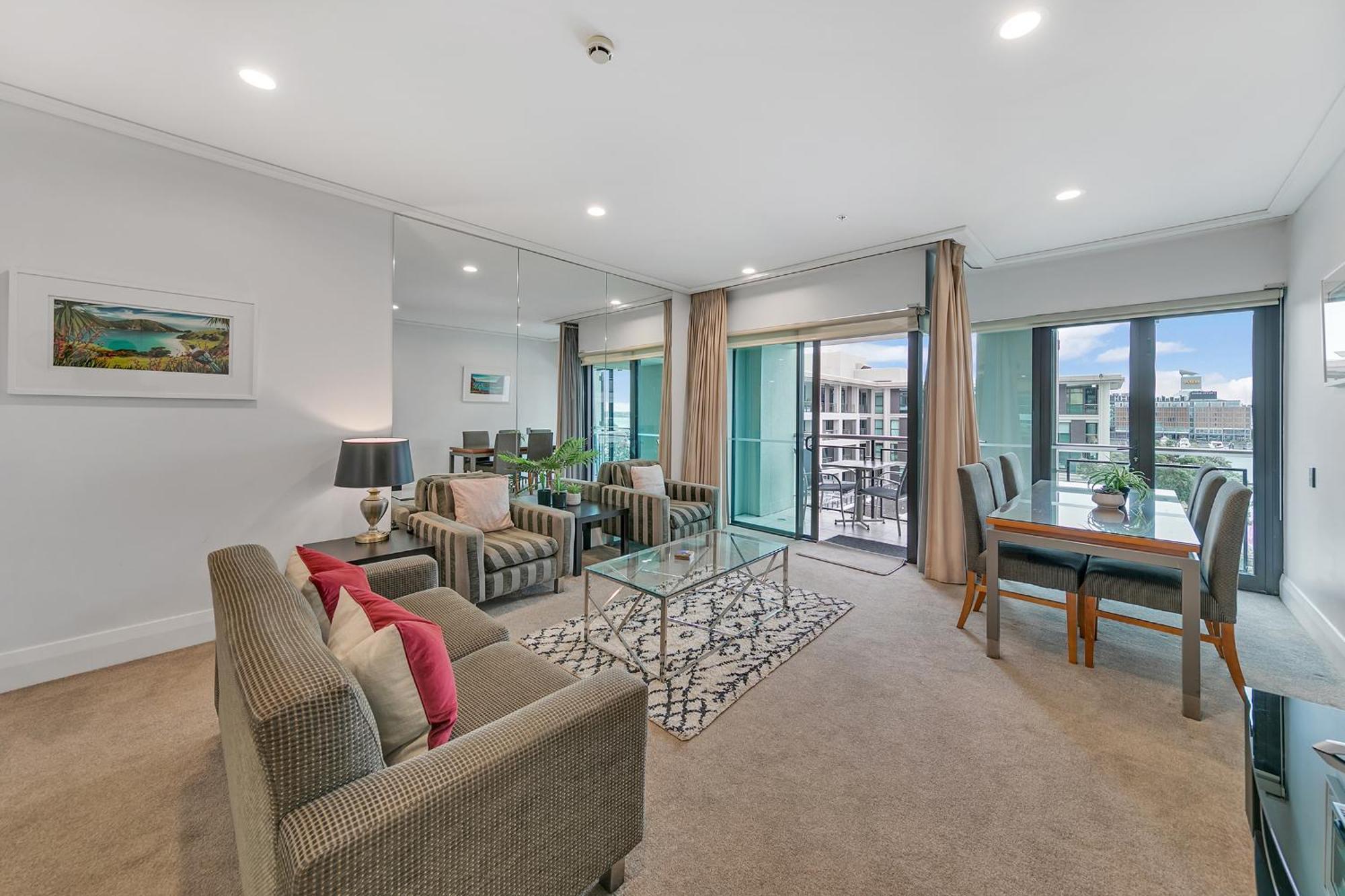 Luxurious & Spacious Living With Breathtaking Views Auckland Exterior foto