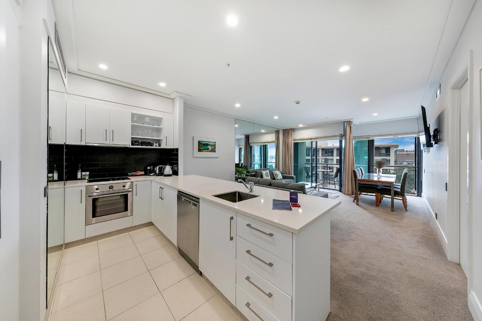 Luxurious & Spacious Living With Breathtaking Views Auckland Exterior foto