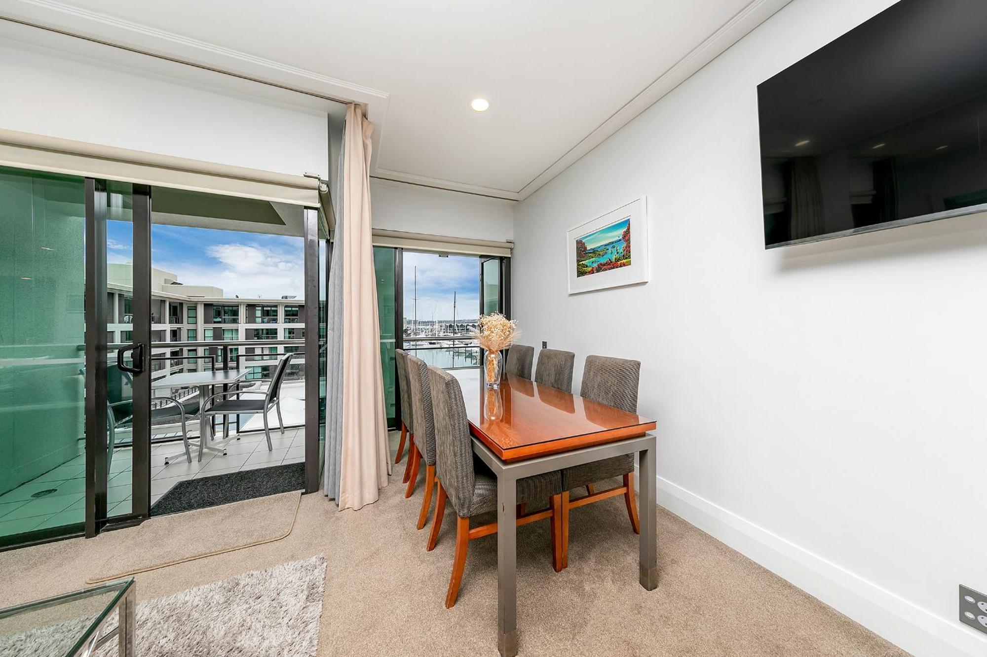 Luxurious & Spacious Living With Breathtaking Views Auckland Exterior foto